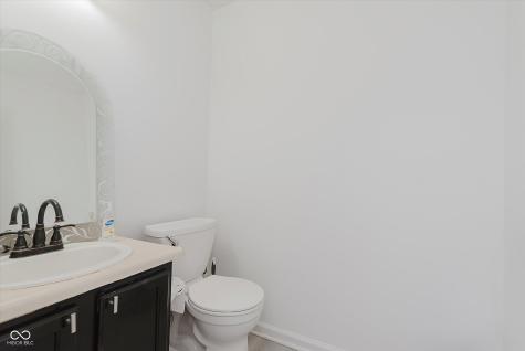 6703 Wimbledon Drive Zionsville IN 46077