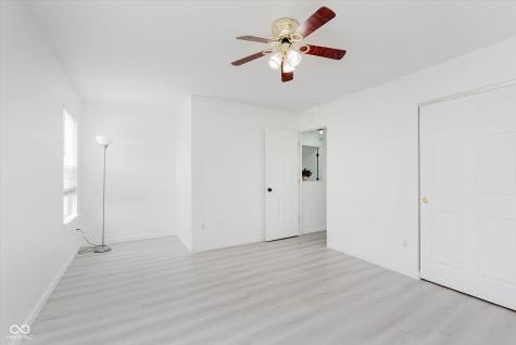 6703 Wimbledon Drive Zionsville IN 46077