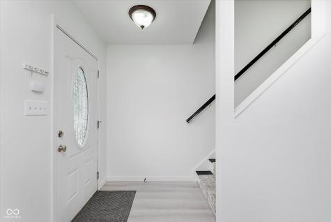 6703 Wimbledon Drive Zionsville IN 46077