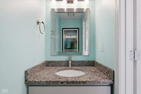 1067 Arlington Court Carmel IN 46280