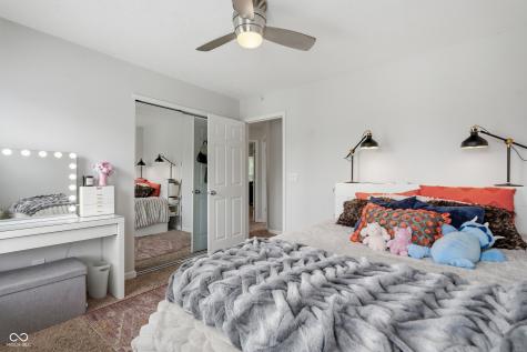 1067 Arlington Court Carmel IN 46280