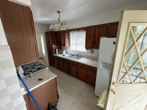 3728 N Dequincy Street Indianapolis IN 46218