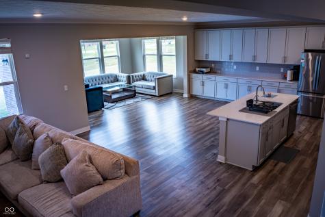 902 Garrison Drive Greenwood IN 46143