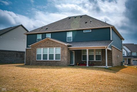 902 Garrison Drive Greenwood IN 46143