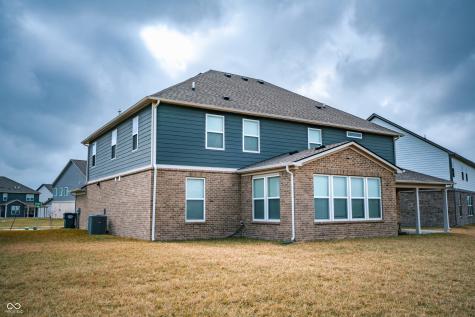 902 Garrison Drive Greenwood IN 46143