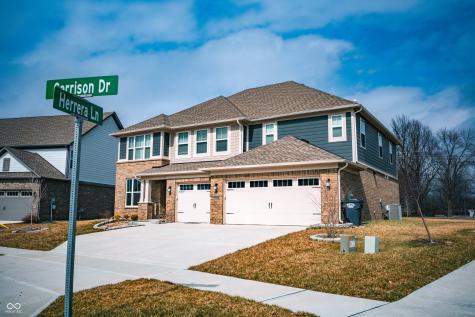 902 Garrison Drive Greenwood IN 46143