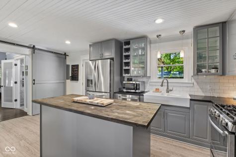 11816 E Mcgregor Road Indianapolis IN 46259