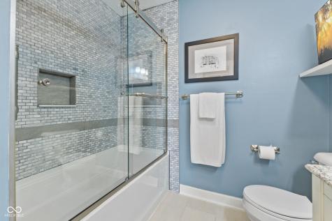 11816 E Mcgregor Road Indianapolis IN 46259