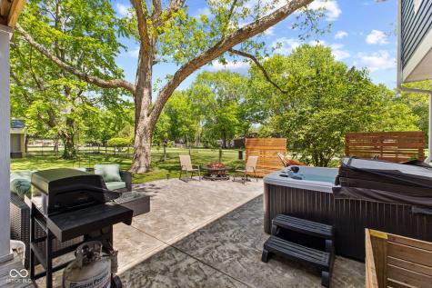 11816 E Mcgregor Road Indianapolis IN 46259
