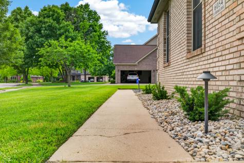 6054 Leatherback Drive Columbus IN 47201