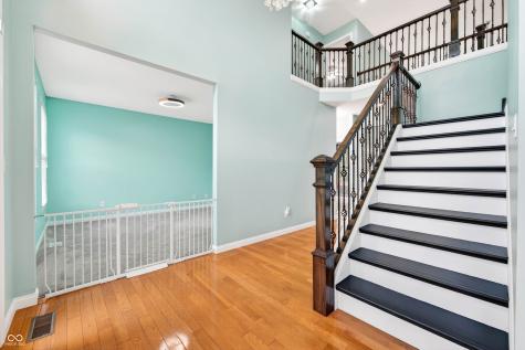 6054 Leatherback Drive Columbus IN 47201
