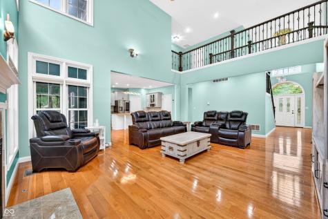6054 Leatherback Drive Columbus IN 47201