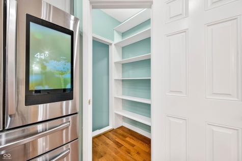 6054 Leatherback Drive Columbus IN 47201