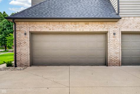 6054 Leatherback Drive Columbus IN 47201