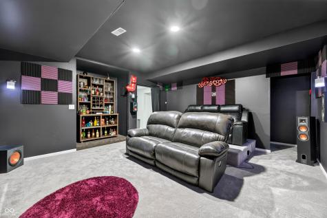 6054 Leatherback Drive Columbus IN 47201
