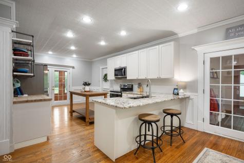 2708 N 400 E Greenfield IN 46140