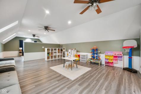 2708 N 400 E Greenfield IN 46140