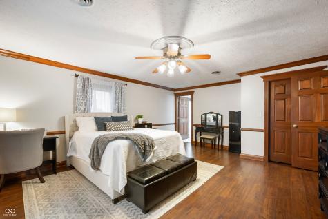 2708 N 400 E Greenfield IN 46140