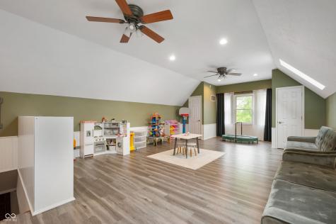 2708 N 400 E Greenfield IN 46140