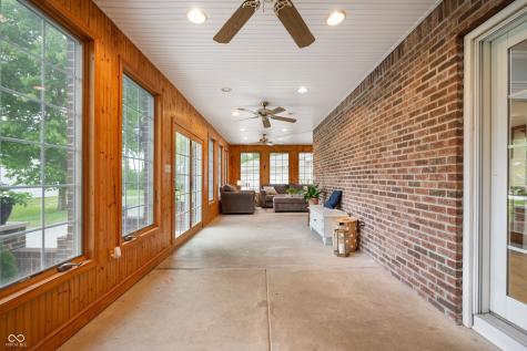 2708 N 400 E Greenfield IN 46140