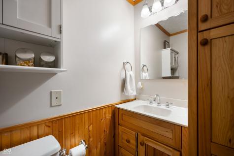2708 N 400 E Greenfield IN 46140