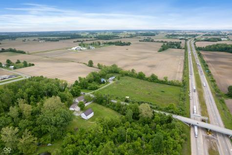 2708 N 400 E Greenfield IN 46140