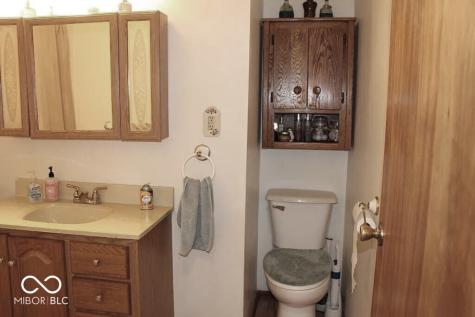 10420 Bradford Road Avon IN 46123