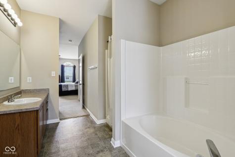 6540 Cougar Court Indianapolis IN 46237