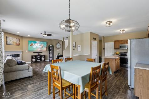 6540 Cougar Court Indianapolis IN 46237