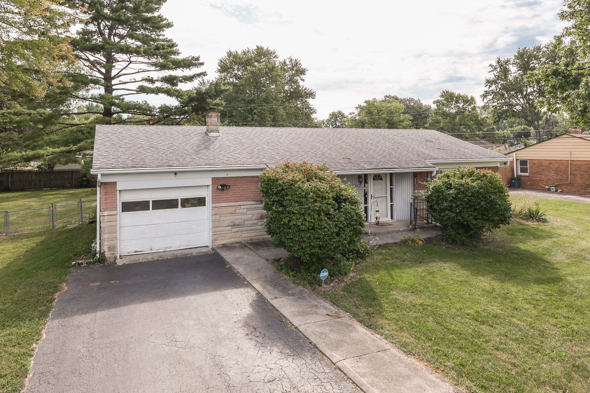 5215 Southdale Drive Indianapolis IN 46217