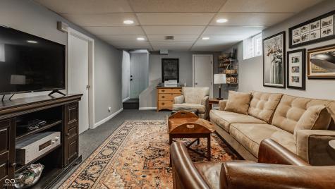 5310 N Kenwood Avenue Indianapolis IN 46208