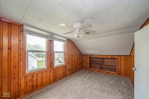 1807 S 11th Street Terre Haute IN 47802