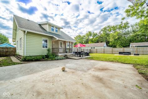 1807 S 11th Street Terre Haute IN 47802