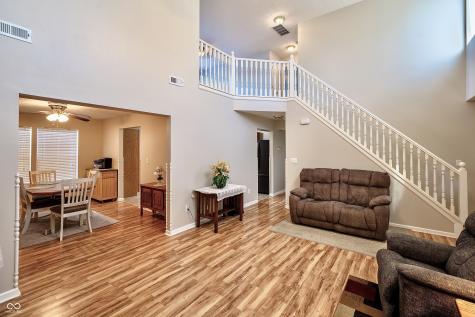 25 English Green Westfield IN 46074