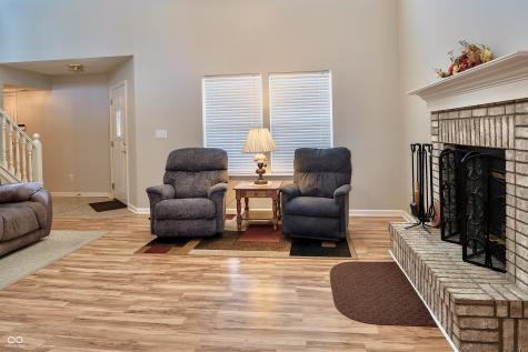 25 English Green Westfield IN 46074
