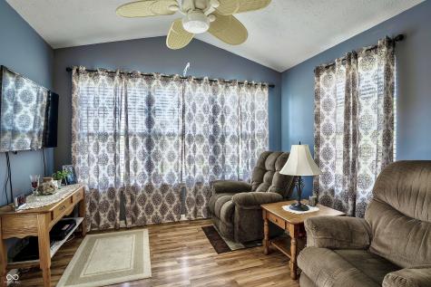 25 English Green Westfield IN 46074