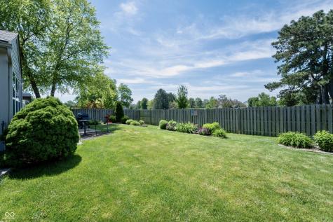 25 English Green Westfield IN 46074