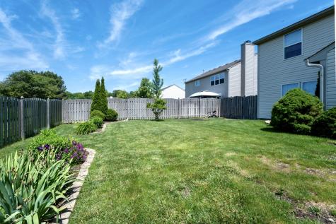 25 English Green Westfield IN 46074