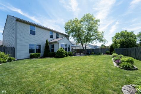25 English Green Westfield IN 46074