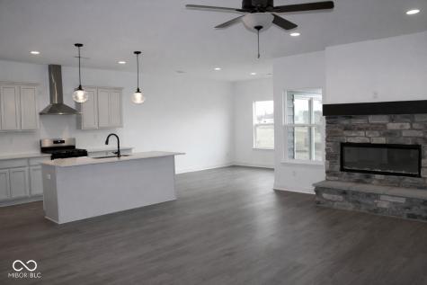 2413 Stony Creek Drive Whitestown IN 46075