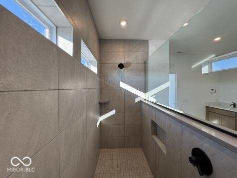 11362 Briargate Drive Fishers IN 46040