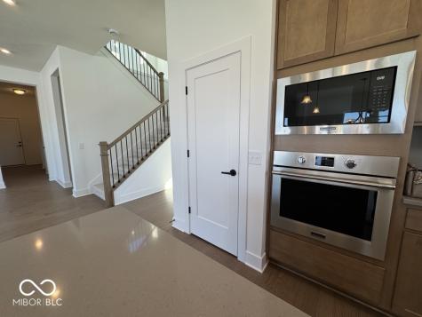 11362 Briargate Drive Fishers IN 46040