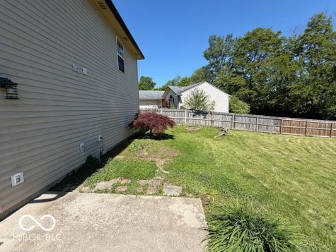 2607 S Southern Pines Court Bloomington IN 47403