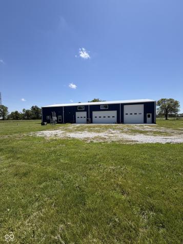 7796 N Meridian Road Perrysville IN 47974