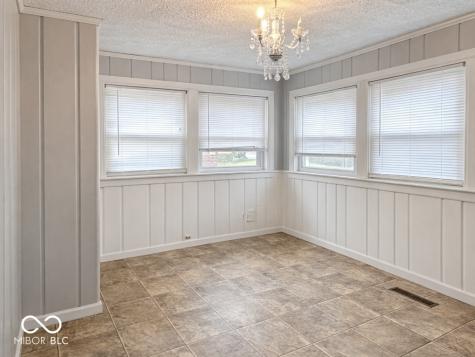 4341 S 8th Street Terre Haute IN 47802