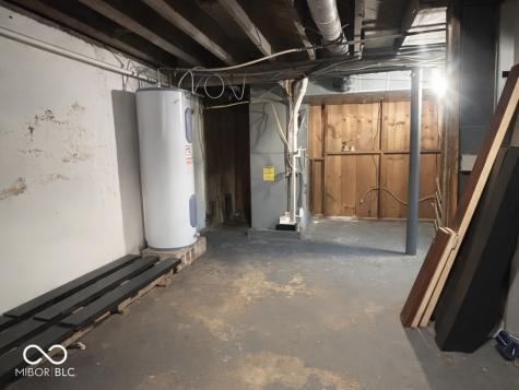 4341 S 8th Street Terre Haute IN 47802