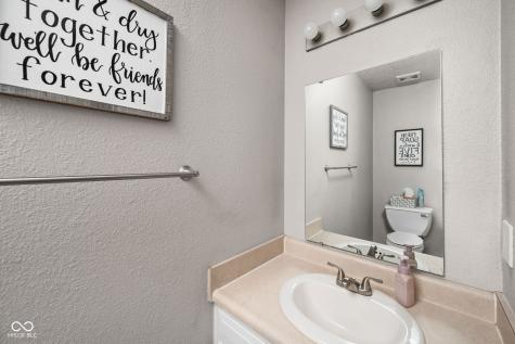 409 Lockerbie Lane Pittsboro IN 46167