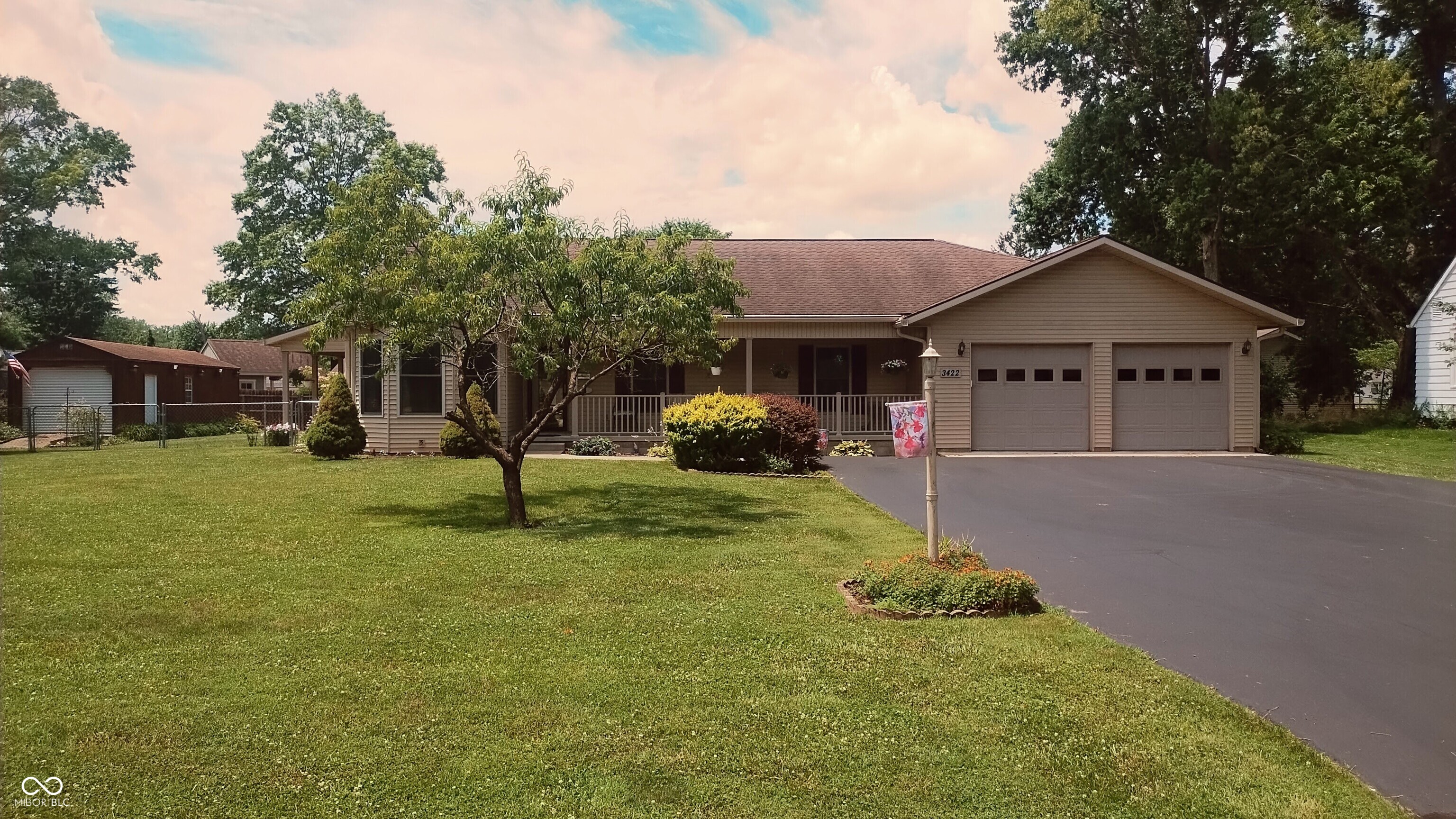 3422 Sycamore Drive Columbus IN 47203