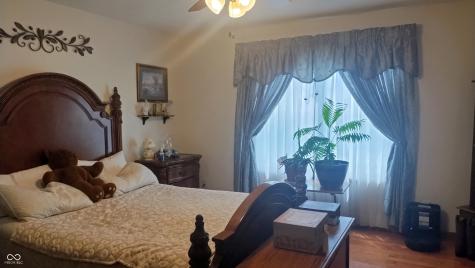 3422 Sycamore Drive Columbus IN 47203