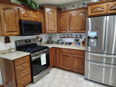 3422 Sycamore Drive Columbus IN 47203